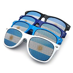 पिनहोल स्टिकर धूप का चश्मा (2)