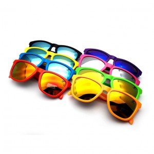 China Mirror Lens Custom Sunglasses factory and manufacturers | D&L