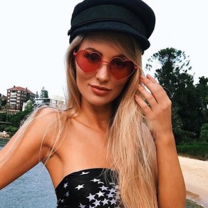 China Cute Sun glasses Classic love heart shaped sunglasses factory and manufacturers | D&L