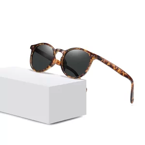 China New Fashion Polarized Sunglasses TR3331 | Retro Round Frame UV400 Protection for Men Women factory and manufacturers | D&L