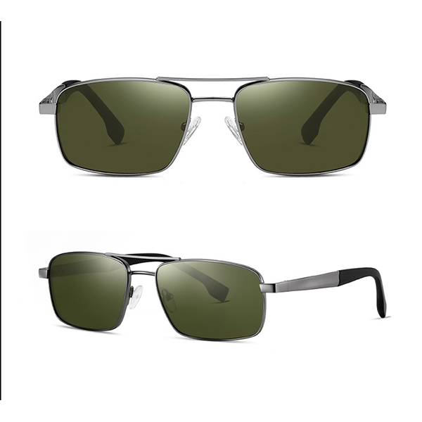 Image showing the durable metal hinge and lightweight frame construction