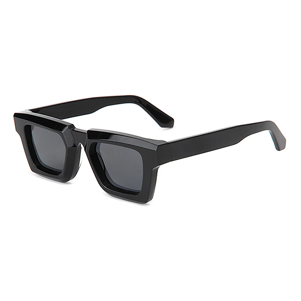 Oversized Fashion Square Sunglasses with 3D Effect