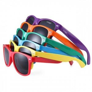 China Cheap Sunglasses Custom Logo UV400 Promotional Shades Glasses factory and manufacturers | D&L