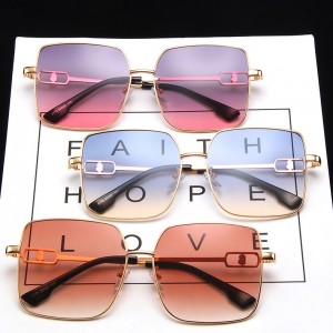China Wholesale Large Frame Candy Color Metal Cutout Fashion Sunglasses Shades factory and manufacturers | D&L